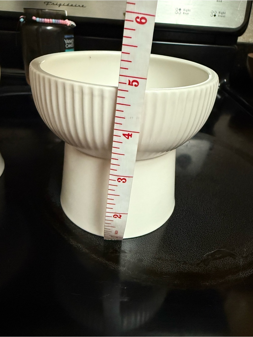 White Ceramic Fishbone Pet Food and Water Bowl - Set of 2 - Picture 6 of 7